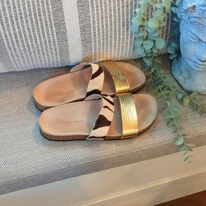 EUC Loeffler Randall Leather and Pony Hair Slides Sandals, made in Brazil size 6